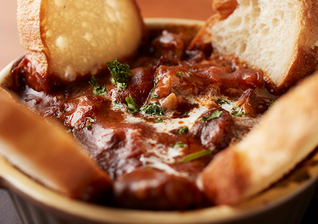 洋食屋の牛すじ煮込み